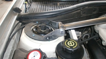 Preview: Wiechers Stahl Domstrebe vorne oben für Ford Scorpio 24V Bj.1995-98 Strebe Strut Bar